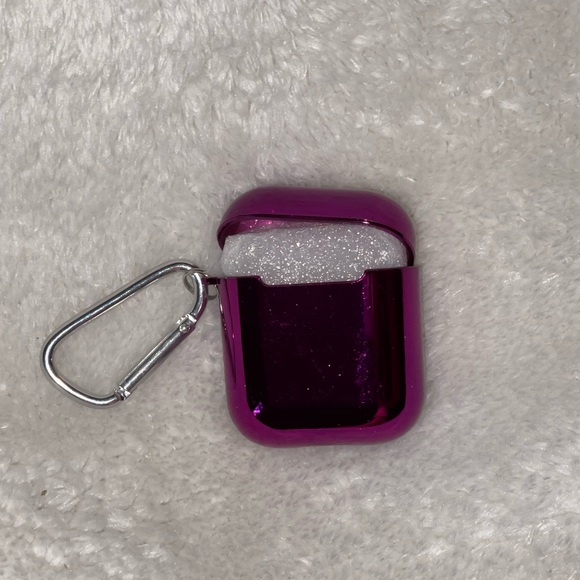 METALLIC MAGENTA AIRPODS CASE WITH SILVER CLIP NIB - Picture 4 of 8